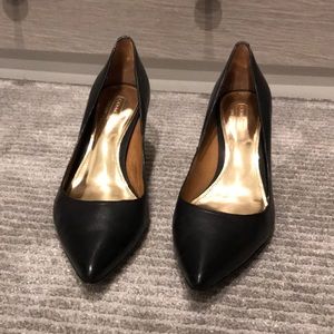 Coach black leather kitten heel pumps